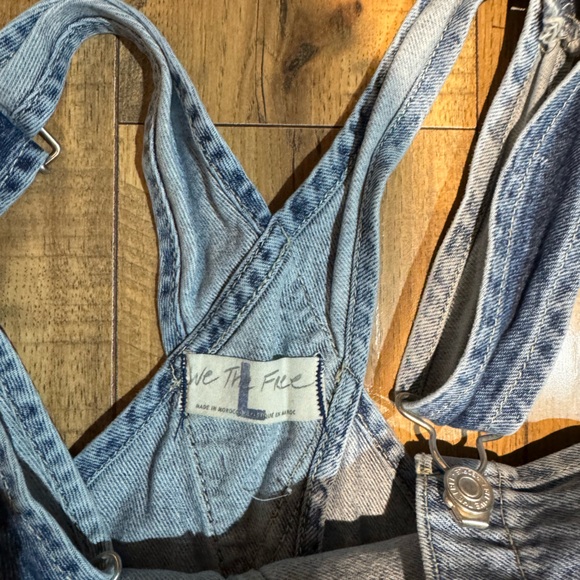 We the Free 100% cotton denim overalls - Picture 5 of 5